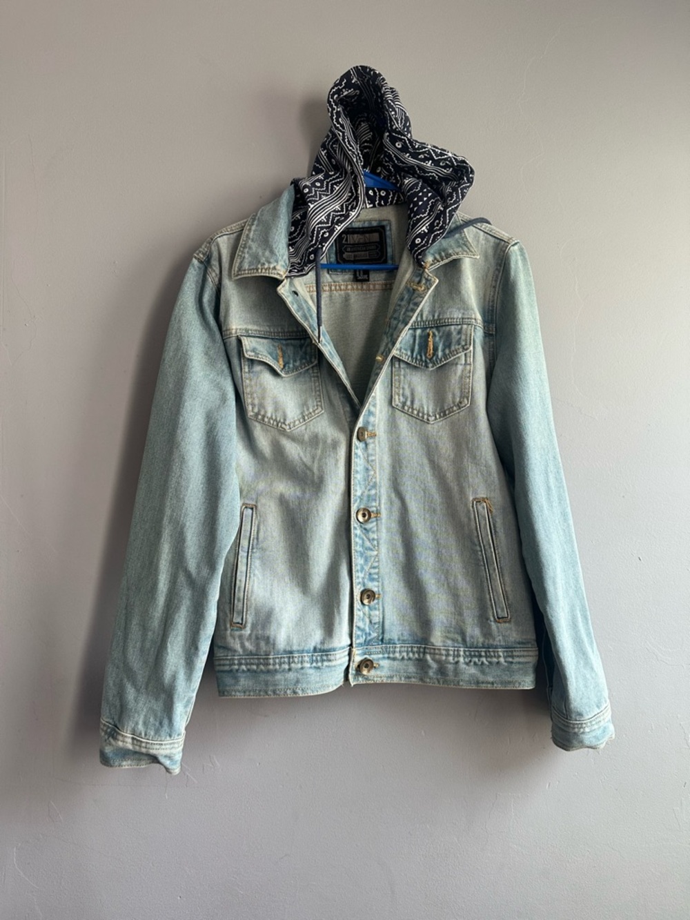 21men Light Blue Denim Jacket with Bandana Hood